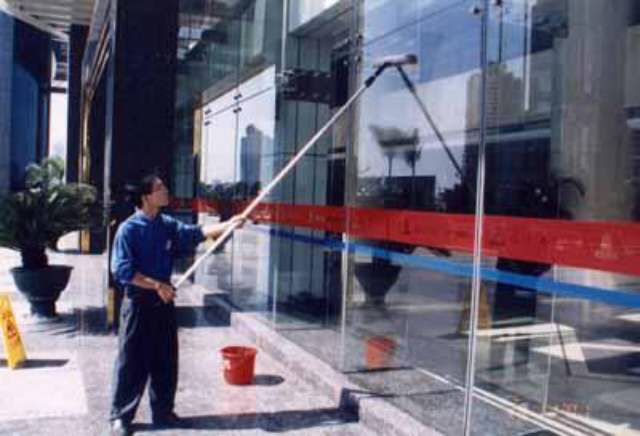 高效家政服務(wù) 保潔、搬家與物業(yè)管理的全方位解決方案